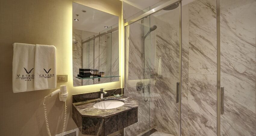 Veyron Hotels & Spa