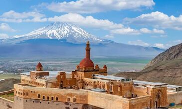 Uçaklı Kafkas Üçgeni Doğu Ekspresi Van Nahçıvan Kars Turu ( Uçakla Gidiş Dönüş )
