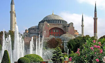 Explore Turkey’s Treasures: Istanbul & Cappadocia Tour