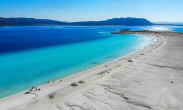 Bozcaada Ayvalık Çeşme Kuşadası Pamukkale Salda Gölü Turu (2 Gece Otel Konaklamalı)